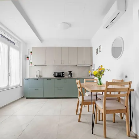 Zu12 Bright & Spacious In - Your Perfect * Milano